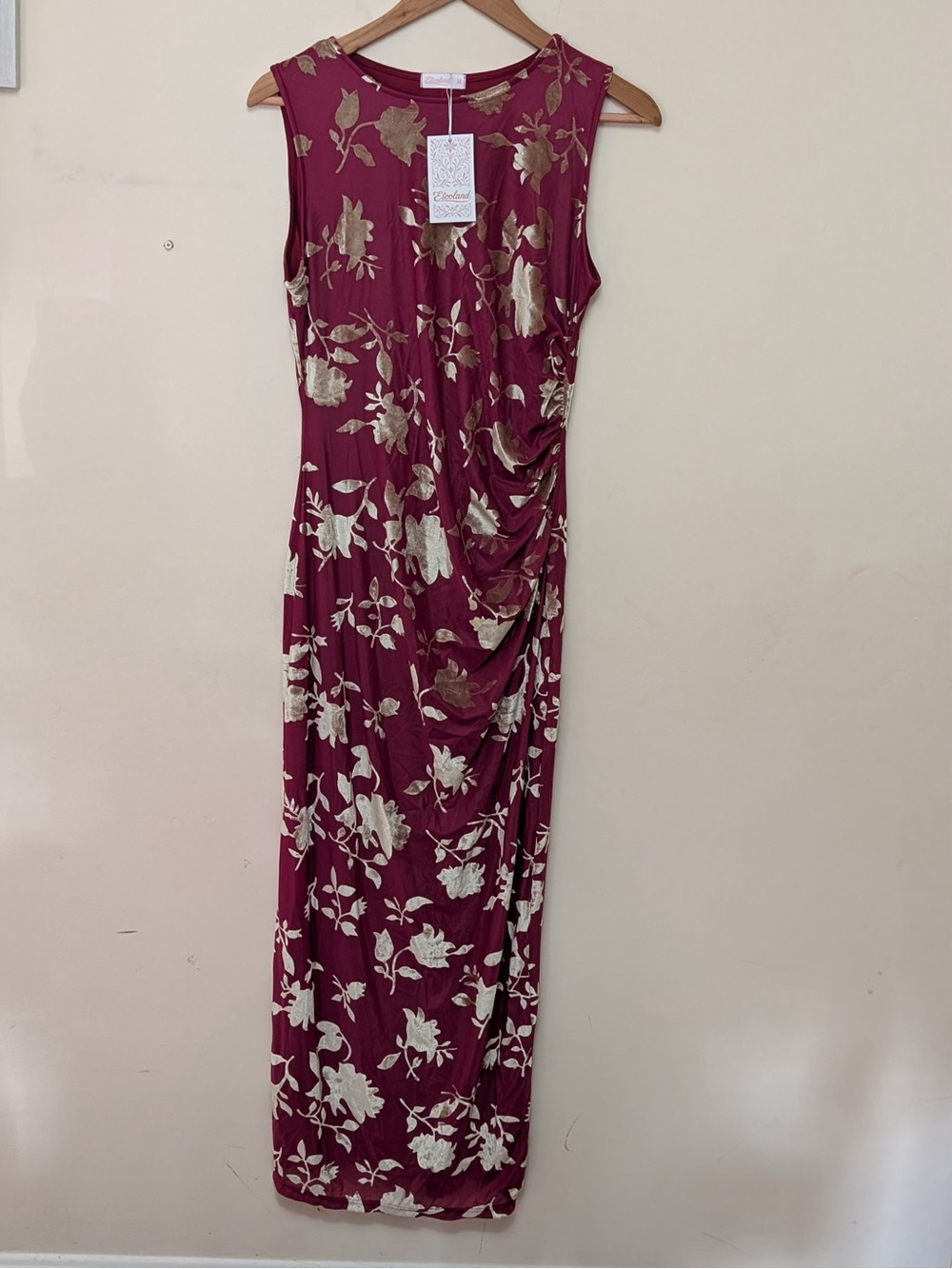 Sleeveless Burgundy Floral Maxi Dress with Gold Bloom